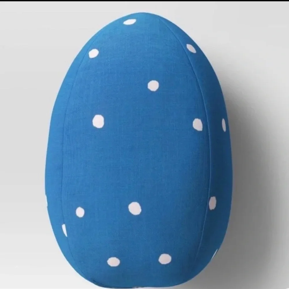 NEW EGG DECORATION PILLOW